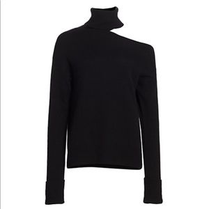 Paige Raundi sweater